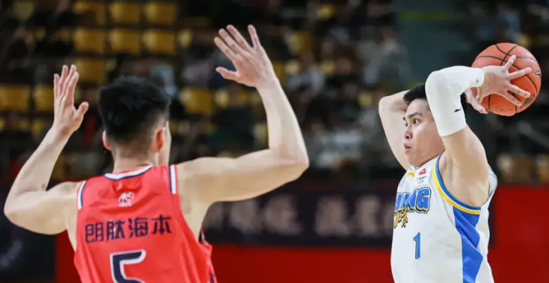 九游娱乐-媒体人：北京男篮末节有松懈，不过陈盈骏站出来稳住了